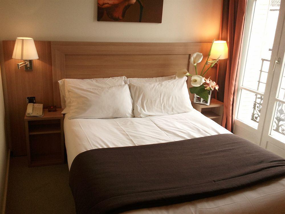 Hotel Boris V. By Happyculture Levallois-Perret Bilik gambar